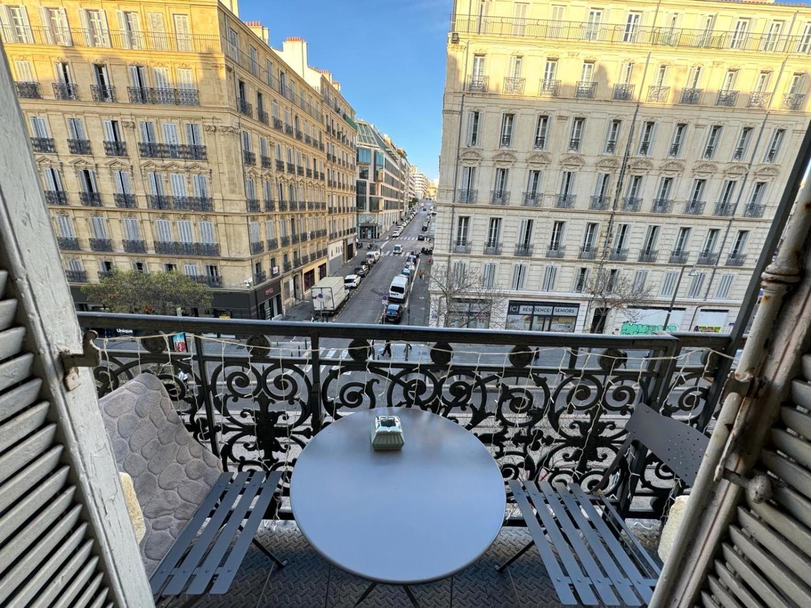 Appartemment Rue De La Republique, Joli Et Moderne Au Coeur Du Centre Marsilia Exterior foto